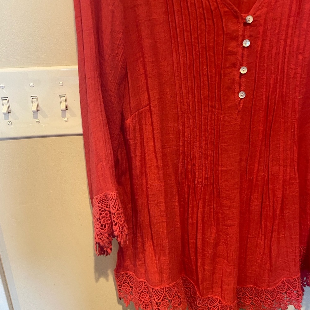 Westport Red 3/4 Sleeve Pleated Blouse - Picture 3 of 6